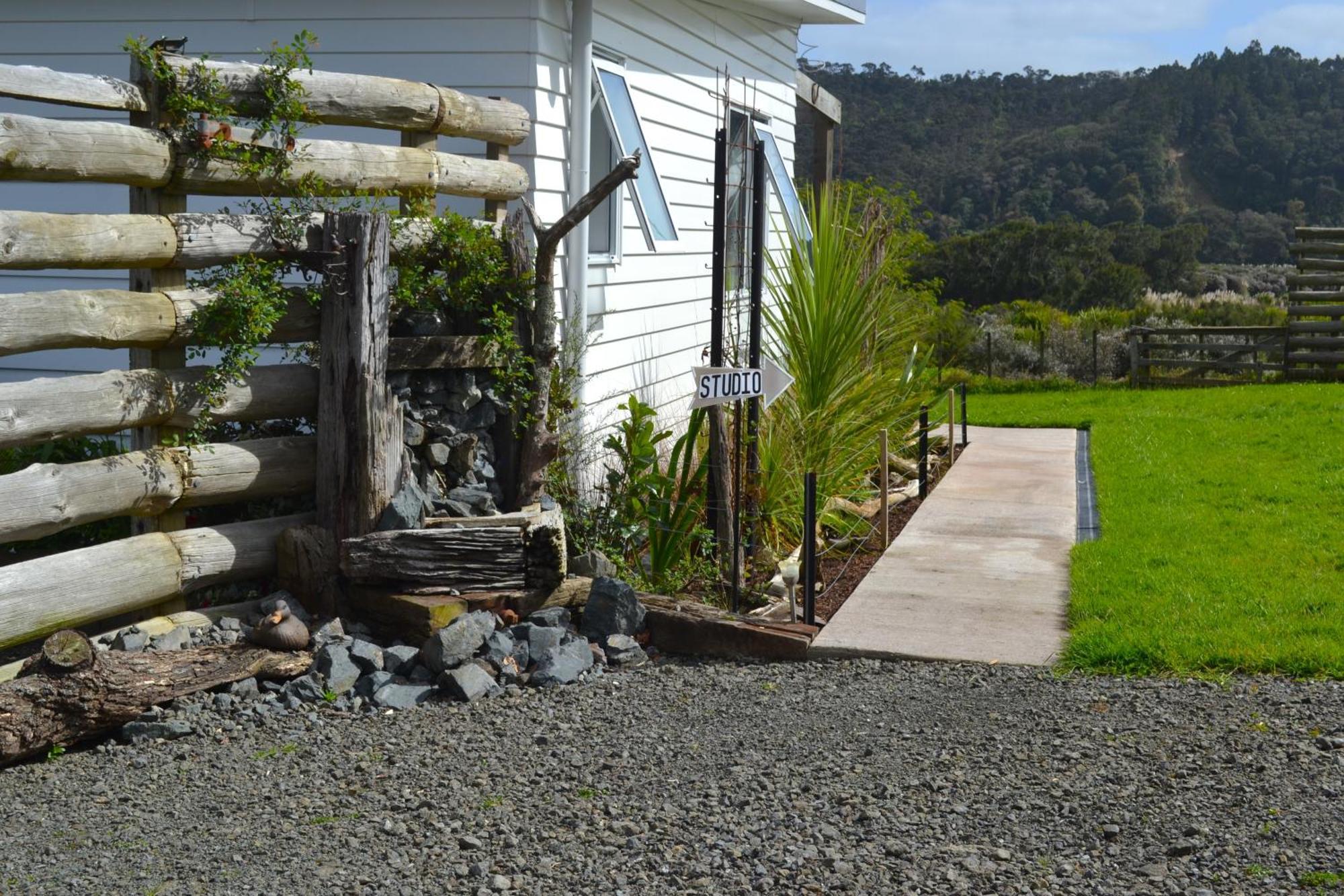 Manuka Views - Close To Thermal Hot Pools Kaukapakapa Exterior foto